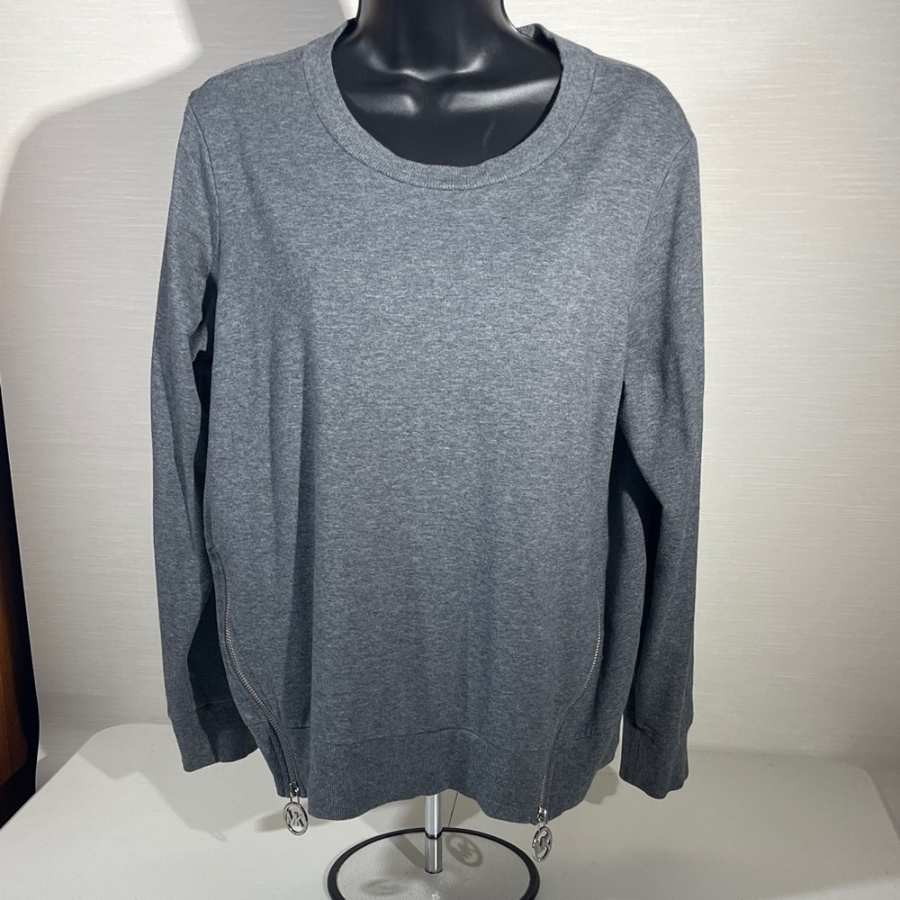 Michael Kors MK Logo Crew Sweatshirt Zipper Tabs
Gray Silver